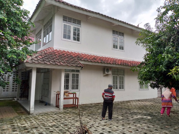 Rumah Disewakan di Taman Beverly Lippo Cikarang